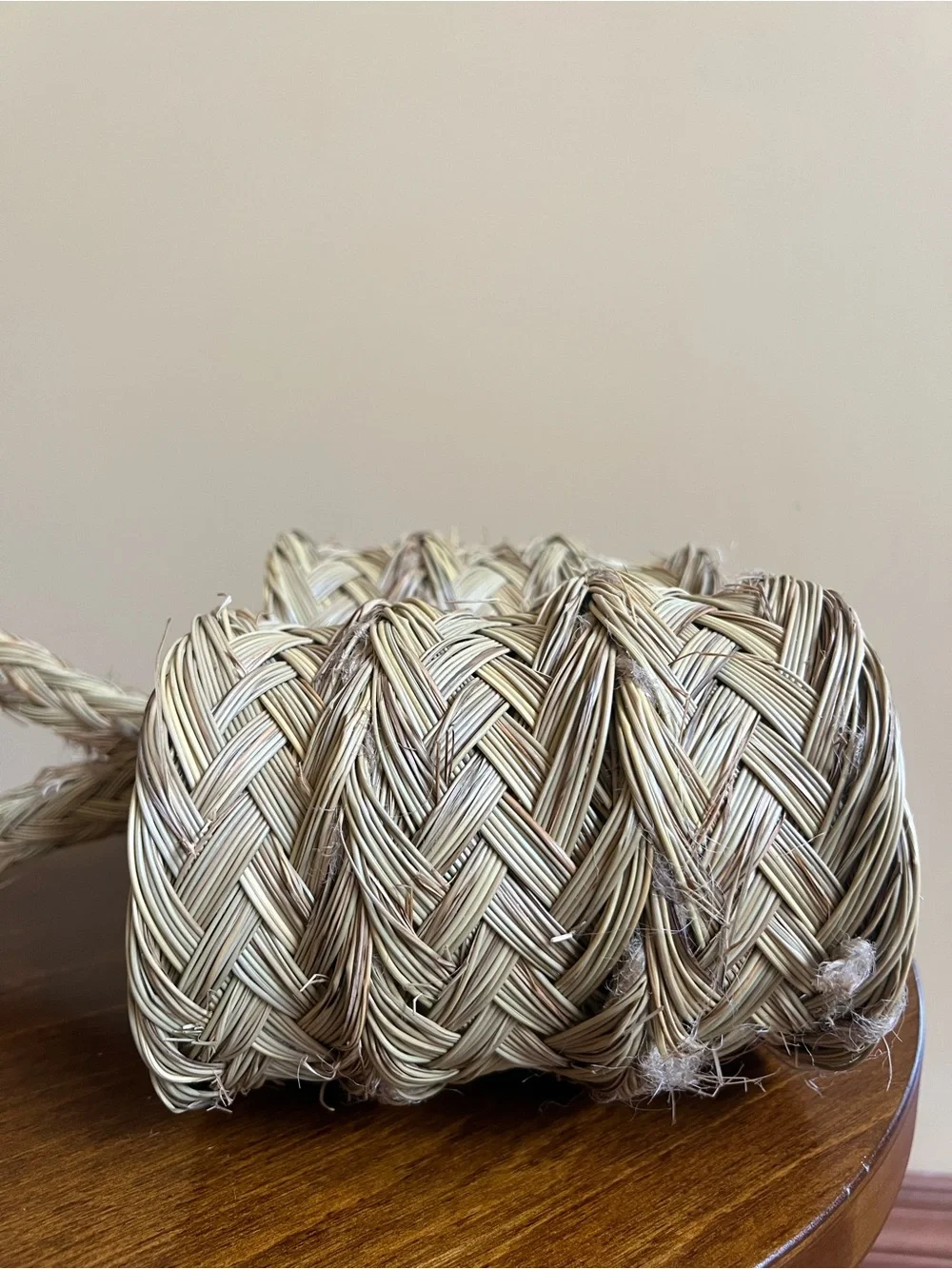 Esparto Grass Wine Holder Handwoven in Spain Natural Beige Khaki